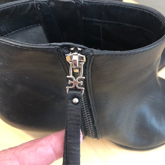 SAM EDELMAN Walden Pointed Toe Booties - Picture 10 of 11